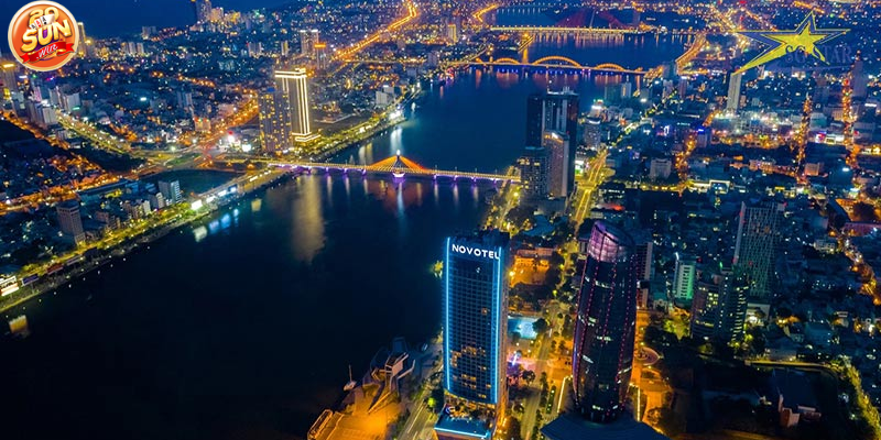 Sun Galaxy Complex được xây dựng tại khu vực ven sông Hàn, thuộc trung tâm Đà Nẵng