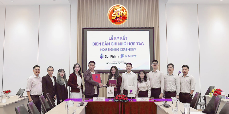 Toàn cảnh lễ ký hợp tác. Ảnh: Sun Seak